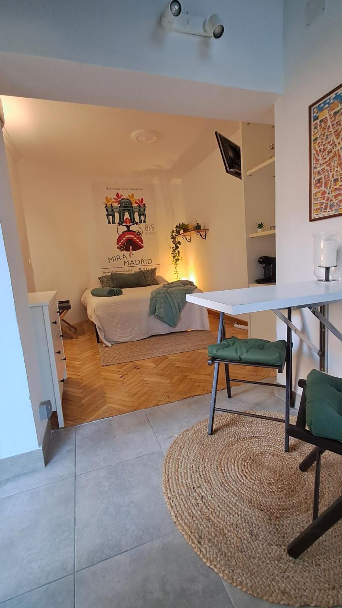 Estudio Pequeno Apartment